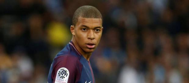 Golden Boy: Kylian Mbappé impone récords hasta en las premiaciones ... - foxdeportes.com Golden Boy: Kylian Mbappé impone récords hasta en las premiaciones ... - foxdeportes.com