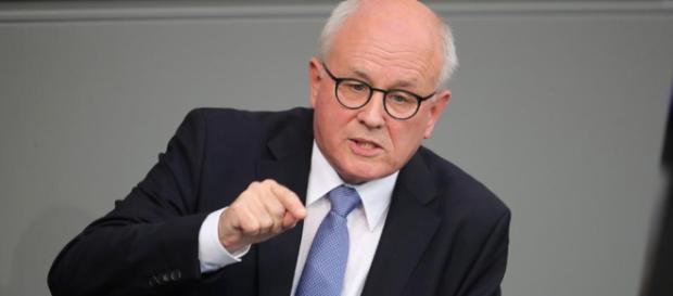 Liveblog der Generaldebatte zum Nachlesen: Abrechnung mit Merkels ... - tagesschau.de Liveblog der Generaldebatte zum Nachlesen: Abrechnung mit Merkels ... - tagesschau.de