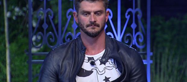 Marcos levou o prêmio de segundo colocado Marcos levou o prêmio de segundo colocado