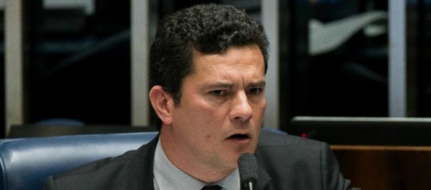 Sérgio Moro dá recado ao ex-presidente Lula Sérgio Moro dá recado ao ex-presidente Lula
