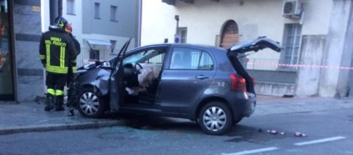 Auto piomba sulla folla a Sondrio