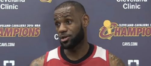 LeBron James could leave the Cavaliers and join the Lakers in 2018 (Image Credit: NBALife/YouTube screencap)
