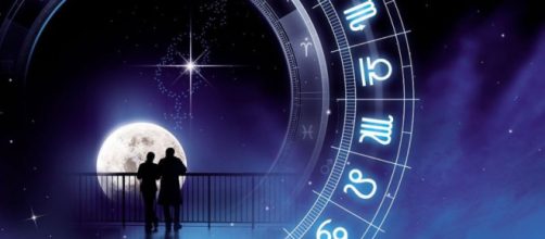 Oroscopo di domani 13 dicembre 2017 | Luna in Scorpione, quattro i segni fortunati di mercoledì