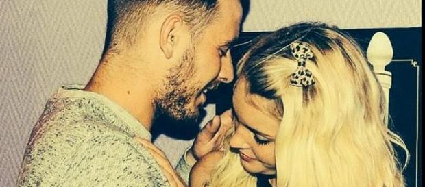 Les Princes et Les Princesses de l'Amour : Aurélie Dotremont n'arrive pas tourner la page avec Julien Bert Les Princes et Les Princesses de l'Amour : Aurélie Dotremont n'arrive pas tourner la page avec Julien Bert