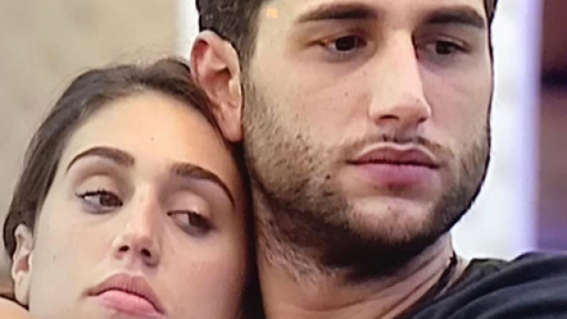 Grande Fratello Vip, Cecilia insultata