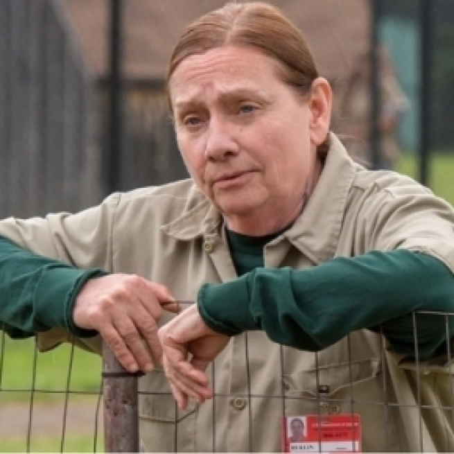 OITNB : Dale Soules (Frieda) dévoile sa ‘terrifiante’ expérience avec la prison