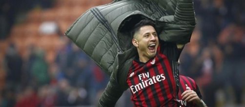 Il Milan vince in rimonta, Lapadula stende il Crotone - La Stampa - lastampa.it