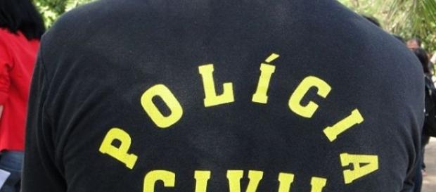 Entre os manifestantes estavam agentes policiais, funcionários da Saúde e do Sistema Judiciário, além de aposentados Entre os manifestantes estavam agentes policiais, funcionários da Saúde e do Sistema Judiciário, além de aposentados