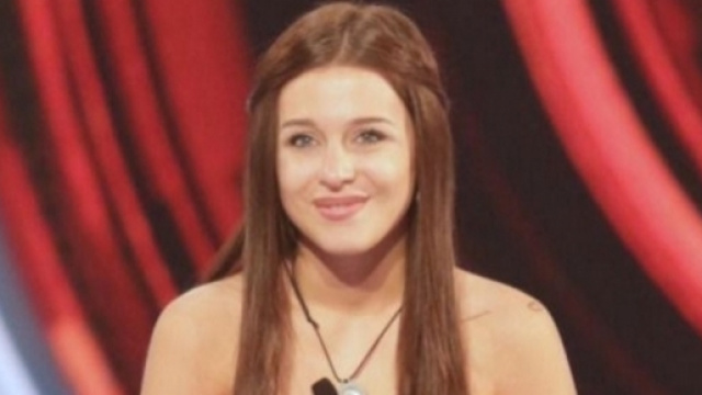 Asia Nuccetelli attaccata al Grande Fratello Vip: parla il padre - vocedinapoli.it