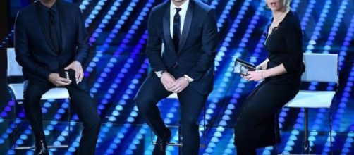 Festival di Sanremo, gaffe di Francesco Totti: "Ilary Blasi si è ... - blitzquotidiano.it