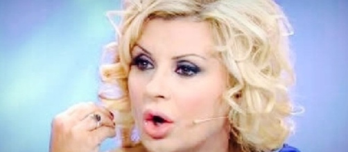 Tina Cipollari contro Maria De Filippi?