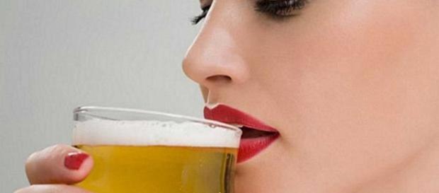 A Cerveja pode ser uma amiga fiel das mulheres A Cerveja pode ser uma amiga fiel das mulheres