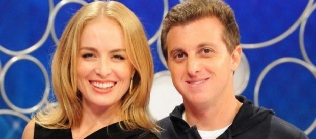 Angelica e Luciano Huck estão causando constragimentos em condominio. Angelica e Luciano Huck estão causando constragimentos em condominio.