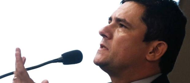 Juiz Sérgio Moro advertiu a defesa do ex-presidente Lula, em relação às gravações de depoimento não autorizadas Juiz Sérgio Moro advertiu a defesa do ex-presidente Lula, em relação às gravações de depoimento não autorizadas
