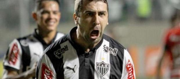 Pratto se despede do Atlético MG. http://blast.blastingnews.com/news/edit/ Pratto se despede do Atlético MG. http://blast.blastingnews.com/news/edit/
