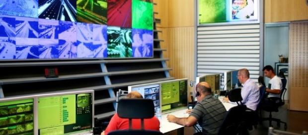 Tecnología y espacio urbano: cómo son las ciudades contemporáneas. Tecnología y espacio urbano: cómo son las ciudades contemporáneas.