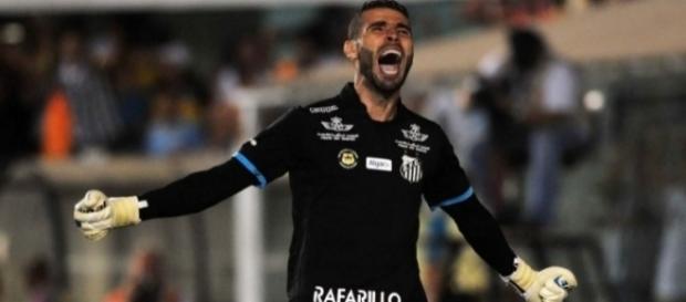 Vanderlei deu susto no treino de hoje e aguarda exame para saber gravidade da lesão (Foto: Ivan Storti/ Divulgação Santos F.C) Vanderlei deu susto no treino de hoje e aguarda exame para saber gravidade da lesão (Foto: Ivan Storti/ Divulgação Santos F.C)