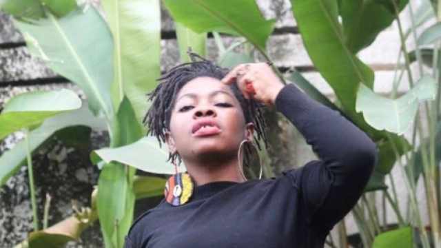 L'artiste musicienne Becky Beh