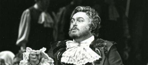 Italian tenor Luciano Pavarotti, the Met’s first-ever Idomeneo (1982). Photo: Metropolitan Opera Archives, used with permission.