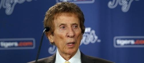 Mike Ilitch Related Keywords & Suggestions - Mike Ilitch Long Tail ... - keyword-suggestions.com