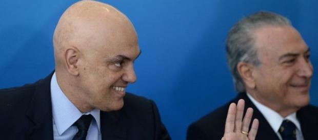 Alexandre de Moraes, ministro da Justiça, ao lado de Michel Temer Alexandre de Moraes, ministro da Justiça, ao lado de Michel Temer