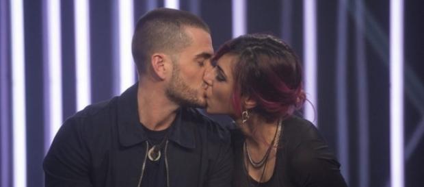 Bea y Rodrigo de 'GH17' han celebrado San Valentín por todo lo alto #rodea Bea y Rodrigo de 'GH17' han celebrado San Valentín por todo lo alto #rodea