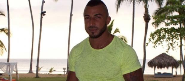 La Villa 2 - Coming out, Eddy et la tv réalité : les confidences de Smaïl ! La Villa 2 - Coming out, Eddy et la tv réalité : les confidences de Smaïl !