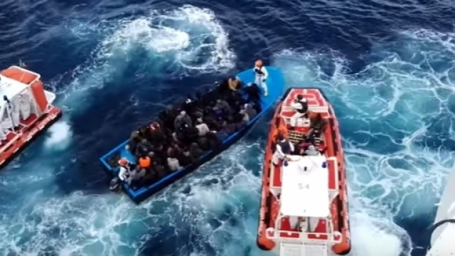 Operazione di soccorso a immigrati (Guardia costiera)