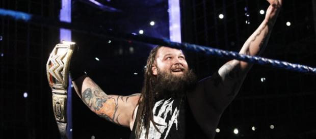 Bray Wyatt por fin consiguió su primer campeonato mundial completo. WWE.com Bray Wyatt por fin consiguió su primer campeonato mundial completo. WWE.com
