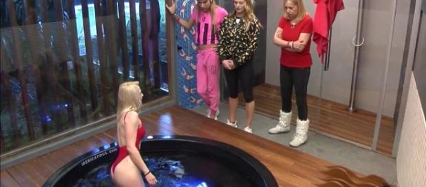 Daniela Blume le saca partido al jacuzzi en 'GH VIP' con su ... - telecinco.es Daniela Blume le saca partido al jacuzzi en 'GH VIP' con su ... - telecinco.es