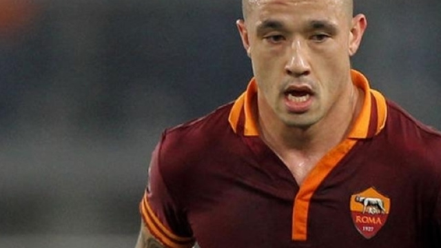 Crotone-Roma termina sul punteggio di 0-2. Ecco la cronaca e i marcatori.