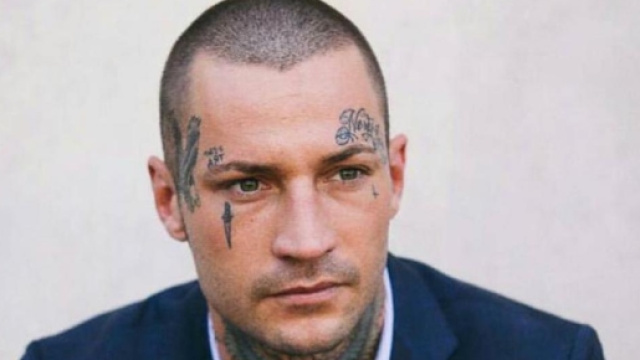 Manuel Vallicella Alchool e droga il passato