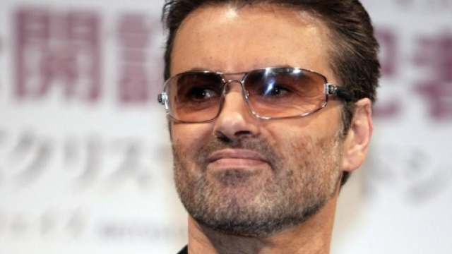 Nella foto: il cantante George Michael
