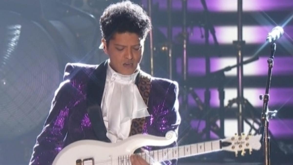 Bruno Mars Destroys Everyone With Prince Tribute At Grammys