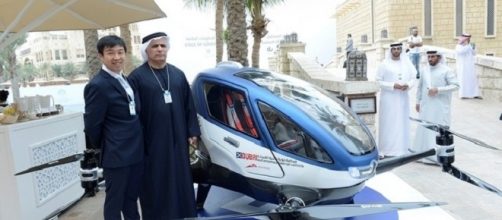 Presentata a Dubai da RTA auto volante (foto APCO Worldwide)