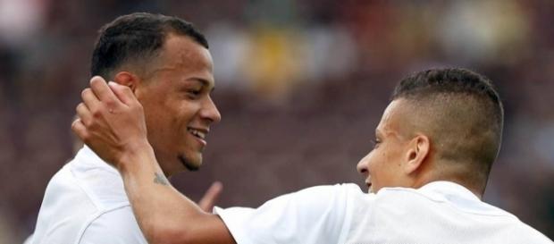 Atacante Natan assina contrato de dois anos com o Corinthians - com.br Atacante Natan assina contrato de dois anos com o Corinthians - com.br