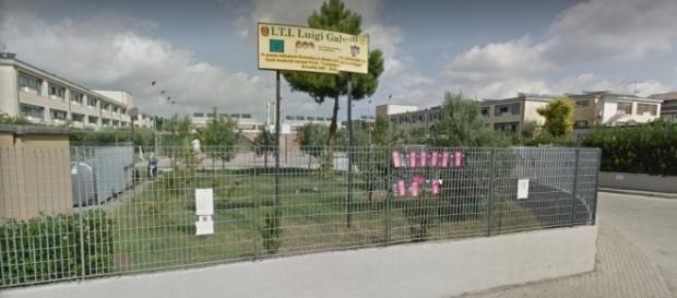 ITIS "Luigi Galvani" - (Ph.: Google Earth) ITIS "Luigi Galvani" - (Ph.: Google Earth)