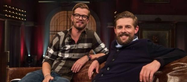 Joko Winterscheidt (li.) und Klaas Heufer-Umlauf moderieren "Circus HalliGalli" / Foto: ProSieben Joko Winterscheidt (li.) und Klaas Heufer-Umlauf moderieren "Circus HalliGalli" / Foto: ProSieben