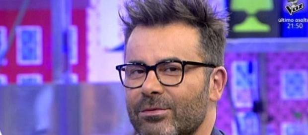 Jorge Javier da marcha atrás y dice que le hubiera gustado ir al concierto de Pantoja. Jorge Javier da marcha atrás y dice que le hubiera gustado ir al concierto de Pantoja.