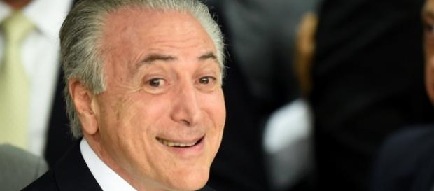 "Não há nenhuma tentativa de blindagem." Disse Temer "Não há nenhuma tentativa de blindagem." Disse Temer