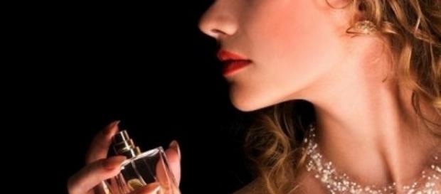 Perfume de órgão genital surpreende internautas Perfume de órgão genital surpreende internautas