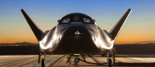 Sierra Nevada's Dream Chaser Suffers Setback During First Free ... - zerognews.com