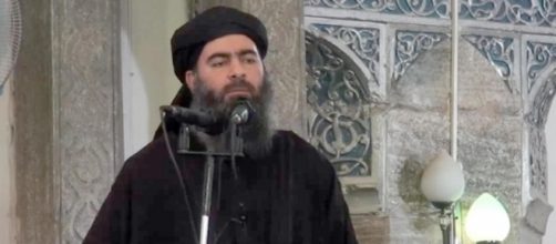Abu Bakr al-Baghdadi, leader supremo dell'Isis, sarebbe stato gravemente ferito in un raid dell'aviazione irachena