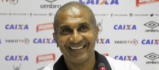 Cristovão Borges ganhará reforço para o meio de campo ... - com.br Cristovão Borges ganhará reforço para o meio de campo ... - com.br