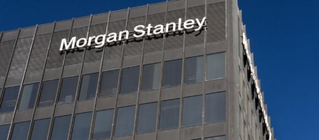 I contratti tra Tesoro e Morgan Stanley hanno affossato l'Italia I contratti tra Tesoro e Morgan Stanley hanno affossato l'Italia