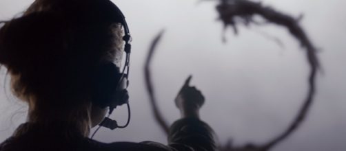 How the alien language in 'Arrival' works according to linguist ... - businessinsider.com