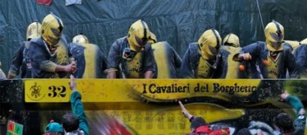 Battaglia delle arance al Carnevale di Ivrea Battaglia delle arance al Carnevale di Ivrea