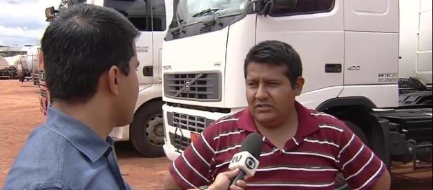 Boliviano fala sobre preço de gasolina Boliviano fala sobre preço de gasolina