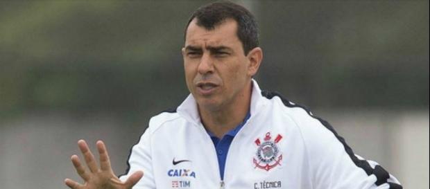 Carille vê início do Corinthians como acima do normal Carille vê início do Corinthians como acima do normal