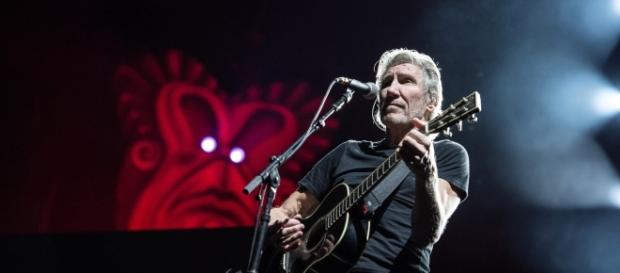 Roger Waters chitarrista e autore Roger Waters chitarrista e autore